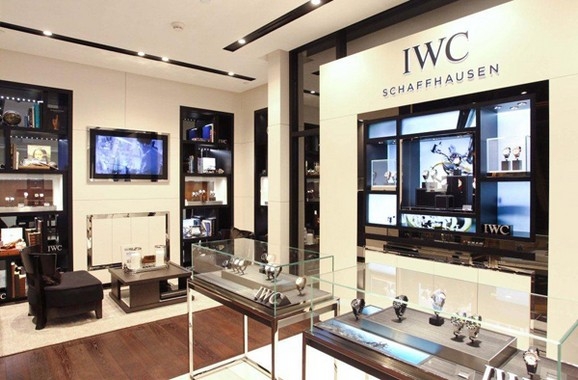 赤峰萬(wàn)國(guó)專(zhuān)柜電話號(hào)碼查詢-第1張圖片