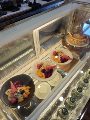 赤峰藝廊美發(fā)店電話多少號-第1張圖片