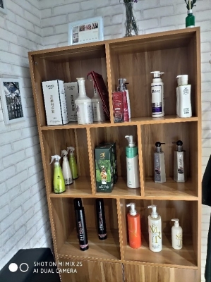 赤峰同城美發(fā)店電話多少號-第1張圖片