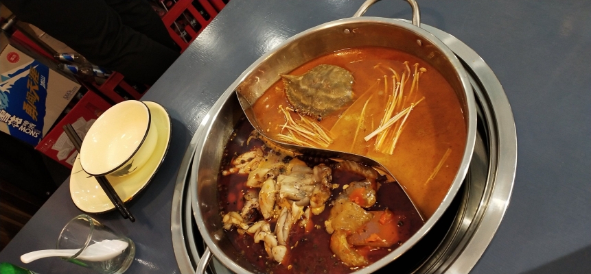 赤峰市牛蛙店電話地址查詢號碼-第1張圖片