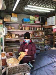 赤峰昭烏達(dá)小區(qū)炒瓜子店電話號(hào)碼-第1張圖片