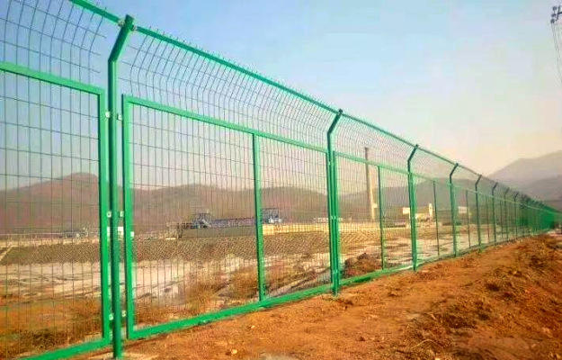 赤峰市政護(hù)欄施工隊(duì)電話號碼-第1張圖片