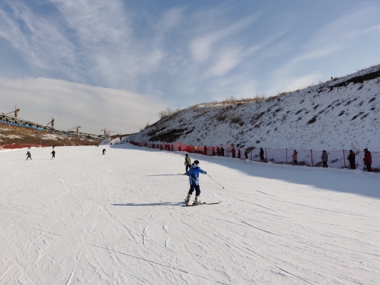 赤峰新城滑雪場(chǎng)電話多少號(hào)-第1張圖片
