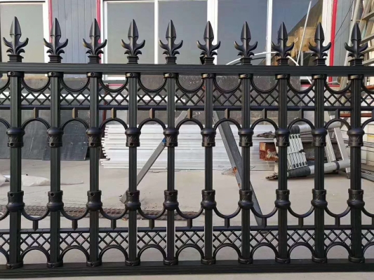 赤峰鐵藝大門(mén)加工廠電話號(hào)碼-第1張圖片