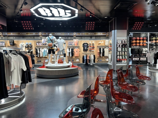 萬悅城赤峰李寧店電話號碼-第1張圖片