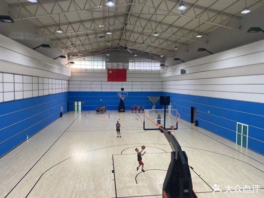 赤峰市紅廟子籃球館電話號碼-第1張圖片