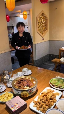 赤峰市一畝地媽媽菜館-第1張圖片