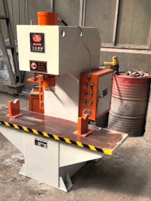 赤峰拉伸液壓機(jī)批發(fā)電話(huà)地址-第1張圖片