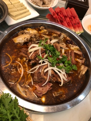 赤峰市老家頓羊肉館電話號碼-第1張圖片