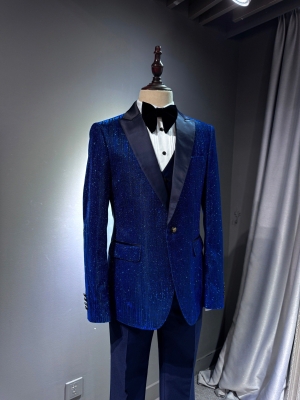 赤峰租西裝店電話號碼多少-第1張圖片