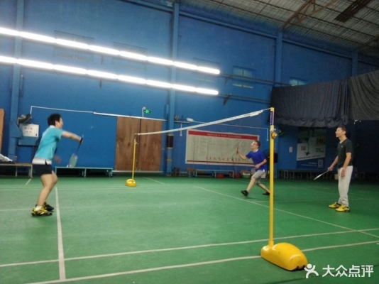 赤峰穿線羽毛球館電話地址查詢-第1張圖片