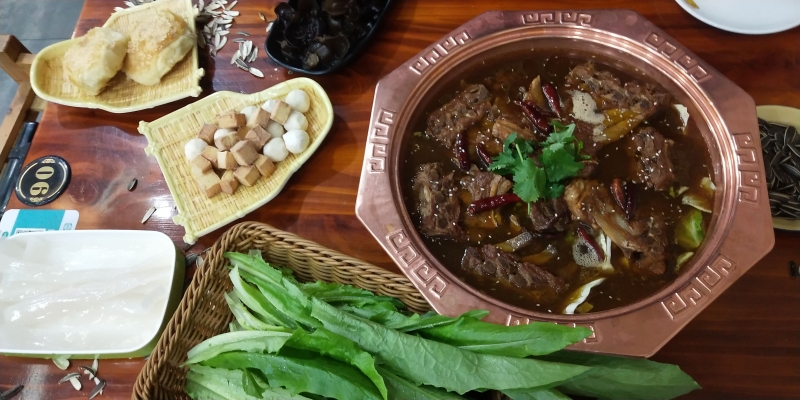 赤峰市壩上羊蝎子店電話號碼-第1張圖片