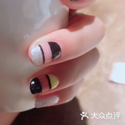 赤峰黛菲美睫店電話地址查詢-第1張圖片