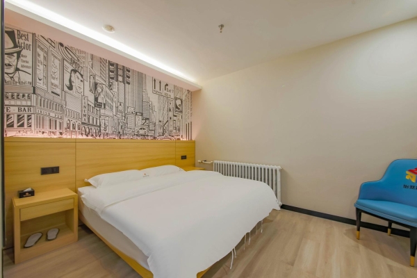 赤峰萬(wàn)合賓館電話多少號(hào)碼-第1張圖片