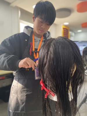 赤峰美發(fā)培訓(xùn)-第1張圖片