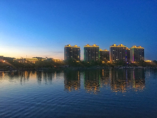 赤峰市巴林左旗鞋店電話號(hào)碼-第1張圖片