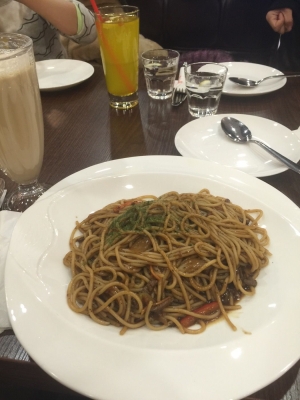 赤峰極速披薩店電話號碼多少-第1張圖片