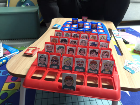 赤峰賣(mài)卡牌玩具電話號(hào)碼是多少-第1張圖片