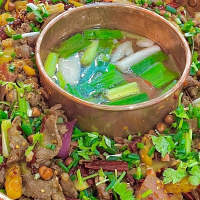 赤峰美食干鍋牛肉店電話號碼-第1張圖片