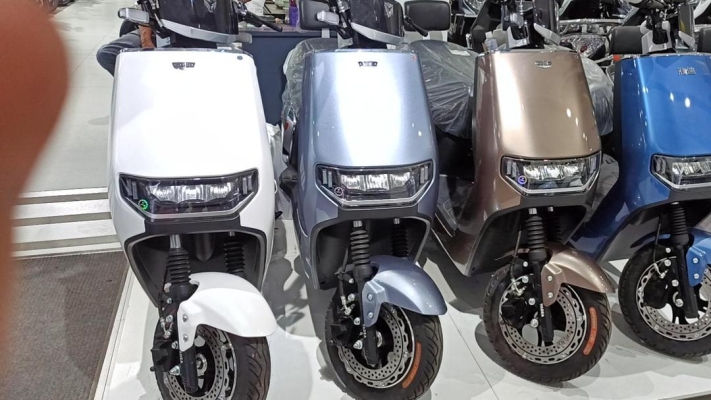 雅迪赤峰客服電話多少啊-第1張圖片