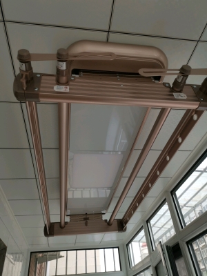 晾衣架赤峰維修點電話號碼-第1張圖片