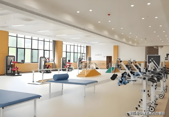 赤峰截冠手術(shù)醫(yī)院地址電話號(hào)碼-第1張圖片