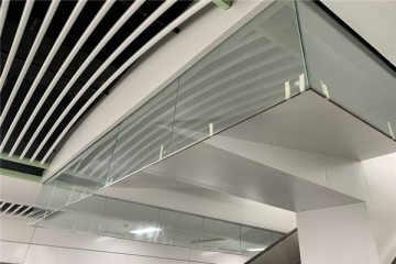 赤峰更換擋風玻璃電話地址查詢-第1張圖片