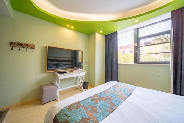 赤峰兩桌餐室電話地址是多少號-第1張圖片