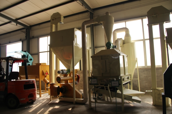 赤峰百吉納飼料廠電話號碼-第1張圖片