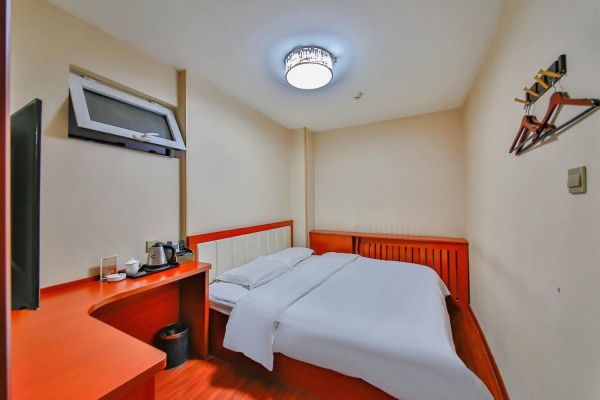 赤峰影院沙發(fā)電話多少號啊-第1張圖片