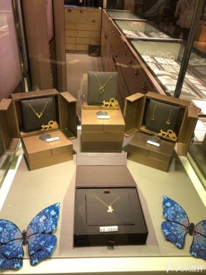 赤峰市手表店摩爾城電話號碼-第1張圖片