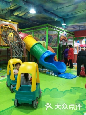 赤峰市充氣游樂(lè)園電話號(hào)碼-第1張圖片