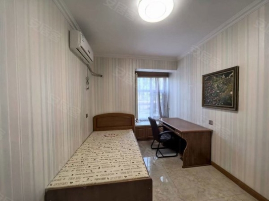 赤峰萬達洗鞋店地址電話號碼-第1張圖片