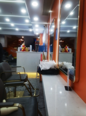 修面理發(fā)店赤峰電話多少號-第1張圖片