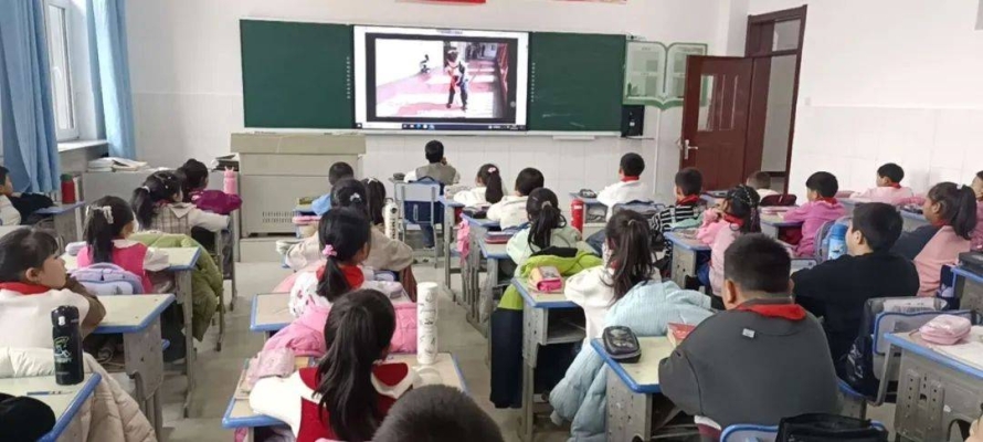 赤峰縣橋西小學(xué)官網(wǎng)電話號(hào)碼-第1張圖片