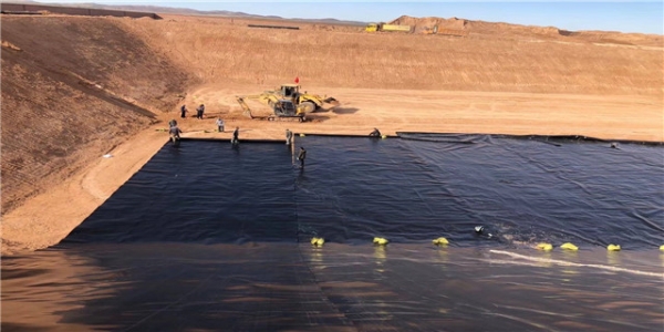 赤峰土工膜生產(chǎn)商電話號碼-第1張圖片