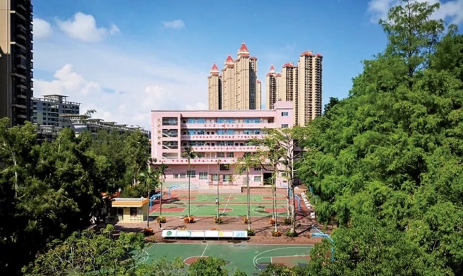 赤峰市紅旗中學(xué)薛鵬志-第1張圖片