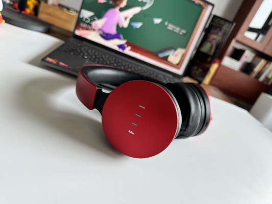 赤峰修蘋果耳機(jī)店電話號碼查詢-第1張圖片