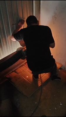 赤峰修卷簾門(mén)上門(mén)維修電話號(hào)碼-第1張圖片