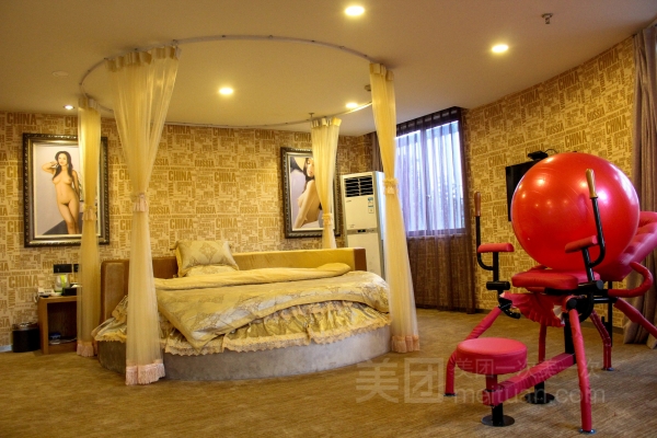 赤峰華麗人生酒店電話多少號(hào)-第1張圖片