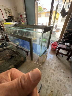 赤峰魚缸維修電話號(hào)碼是多少號(hào)-第1張圖片