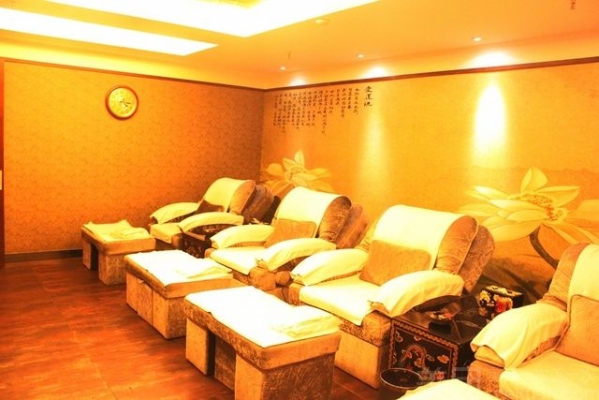 赤峰市東方貴足堂電話號碼-第1張圖片