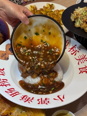 赤峰小時(shí)峰海鮮店的電話號碼-第1張圖片