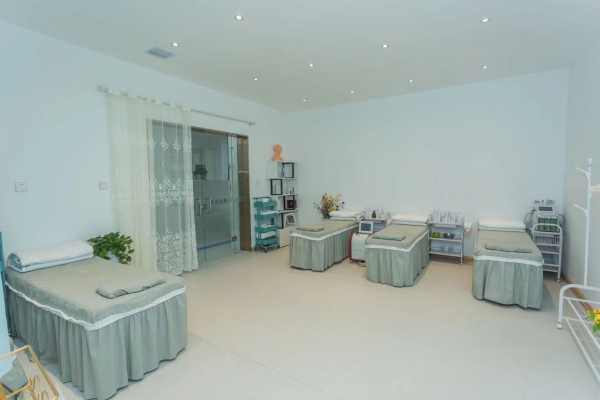 赤峰醫(yī)美價格查詢官網(wǎng)電話號碼-第1張圖片