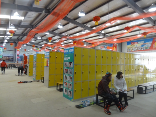 赤峰游樂設(shè)備廠家電話地址查詢-第1張圖片