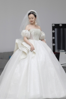 赤峰定做禮服店電話號(hào)碼多少-第1張圖片