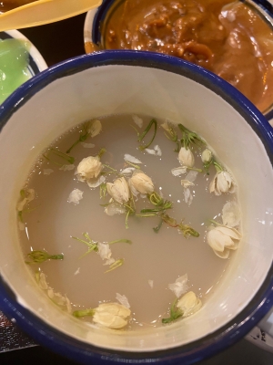 赤峰茉莉花豆?jié){店電話(huà)號(hào)碼-第1張圖片