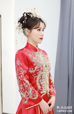 赤峰唐裝攝影師電話號碼查詢-第1張圖片