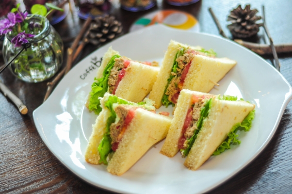 赤峰維多利冰咖啡店電話號(hào)碼-第1張圖片