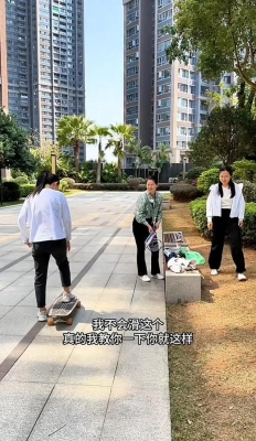 赤峰紅姐賣車電話號(hào)碼查詢-第1張圖片